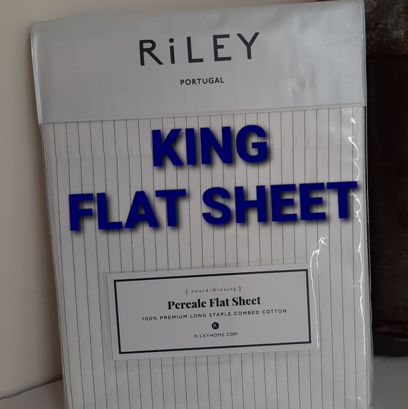 **RILEY Cotton Percale King Flat Sheet White Pinstripe